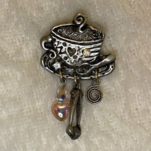 ☕️ NANETTE ORIJINELS Pewter Tea Coffee Cup Pin Brooch Dangle Charms Crystals ☕️